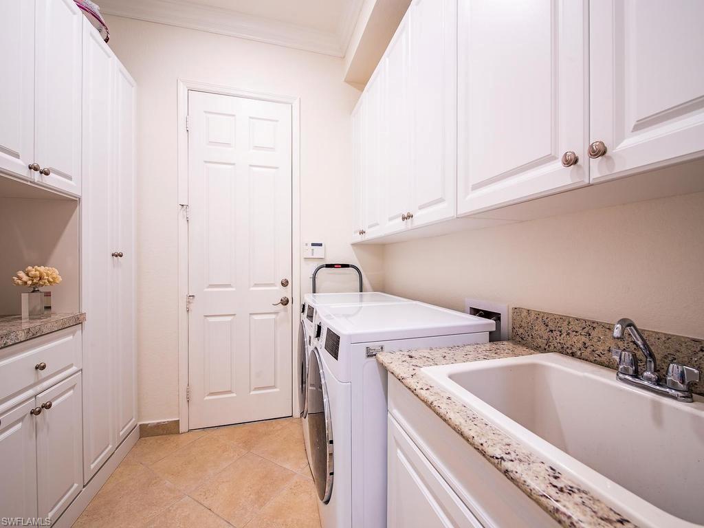 13834 Callisto Ave Property Photo 16