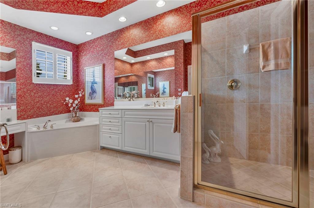 9029 Whimbrel Watch Ln 202 Property Photo 12