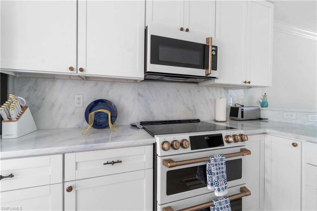 719 Park Ave Property Photo 11