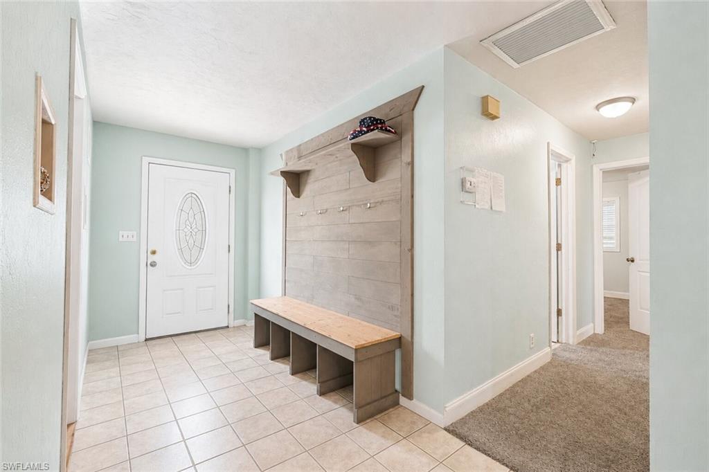 655 Pointview Rd Property Photo 12