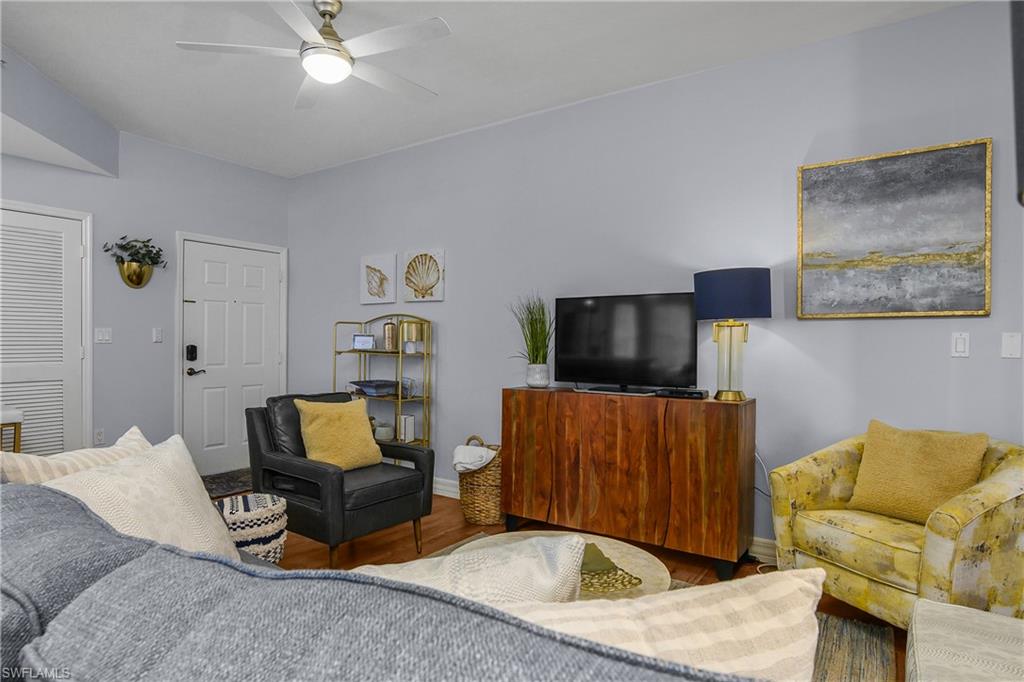 451 Bayfront Pl 5201 Property Photo 11