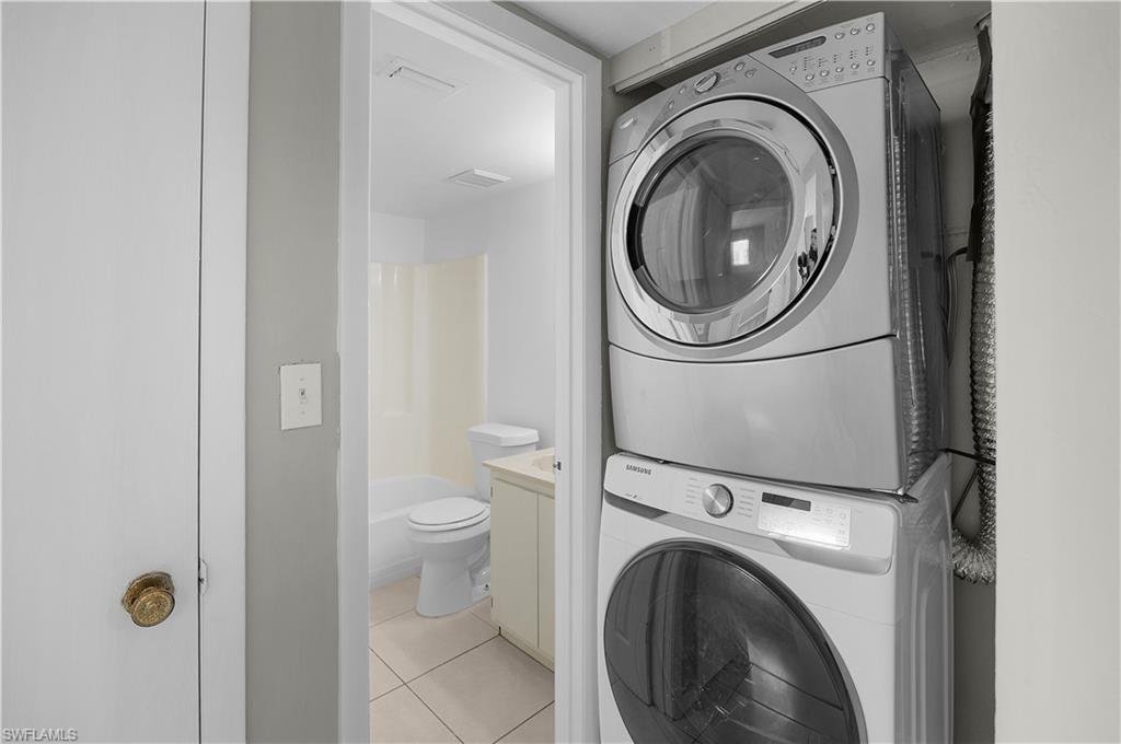 2700 Park Windsor Dr 714 Property Photo 10