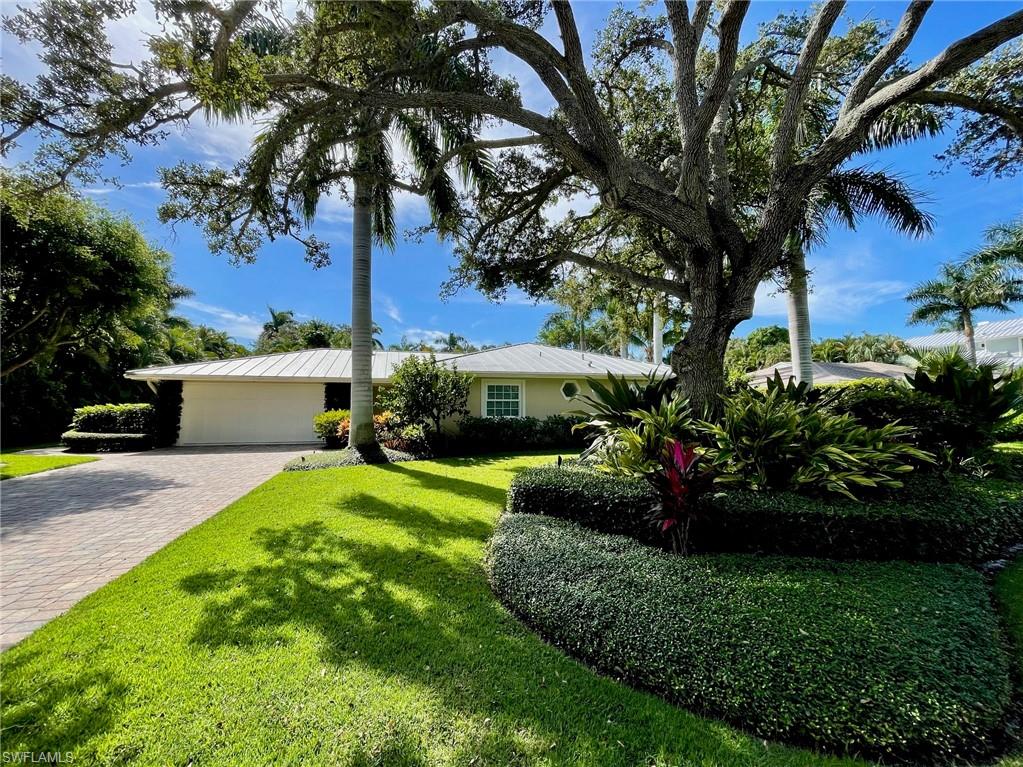 330 Putter Point DR Property Photo 1