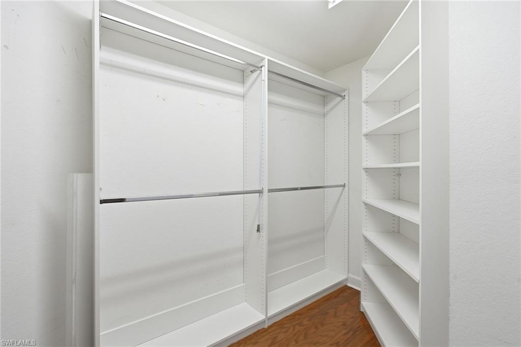 10462 Autumn Breeze Dr 202 Property Photo 8