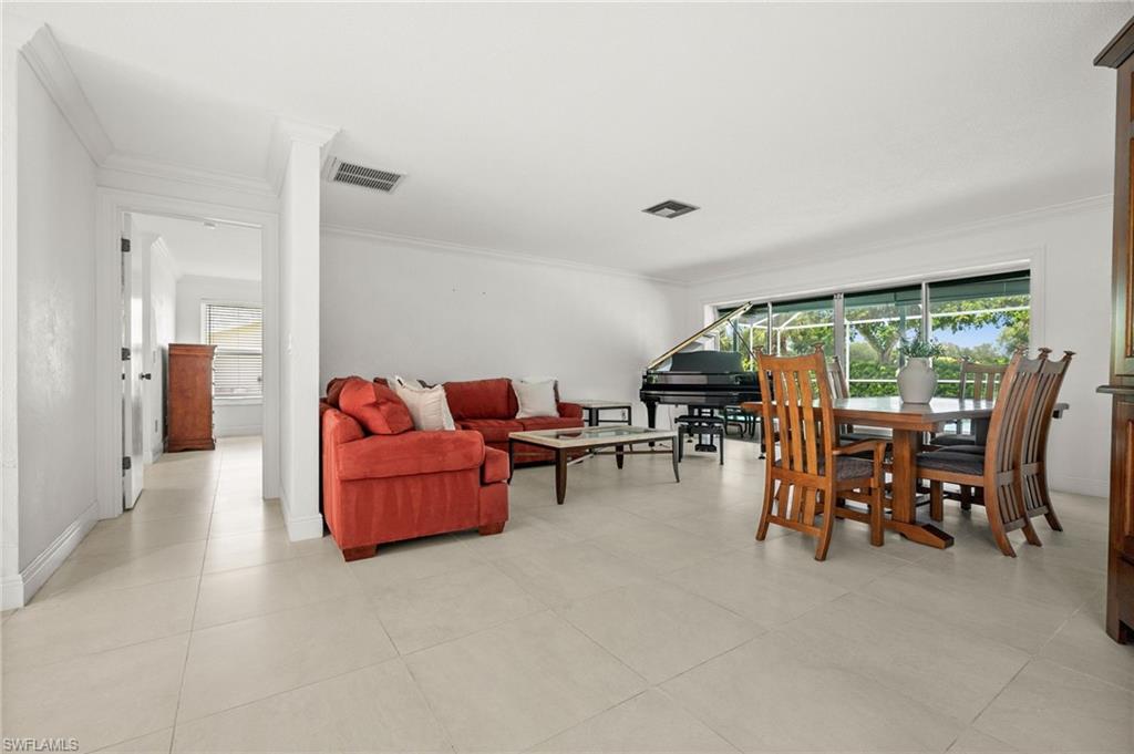 421 Palm River Blvd Property Photo 13