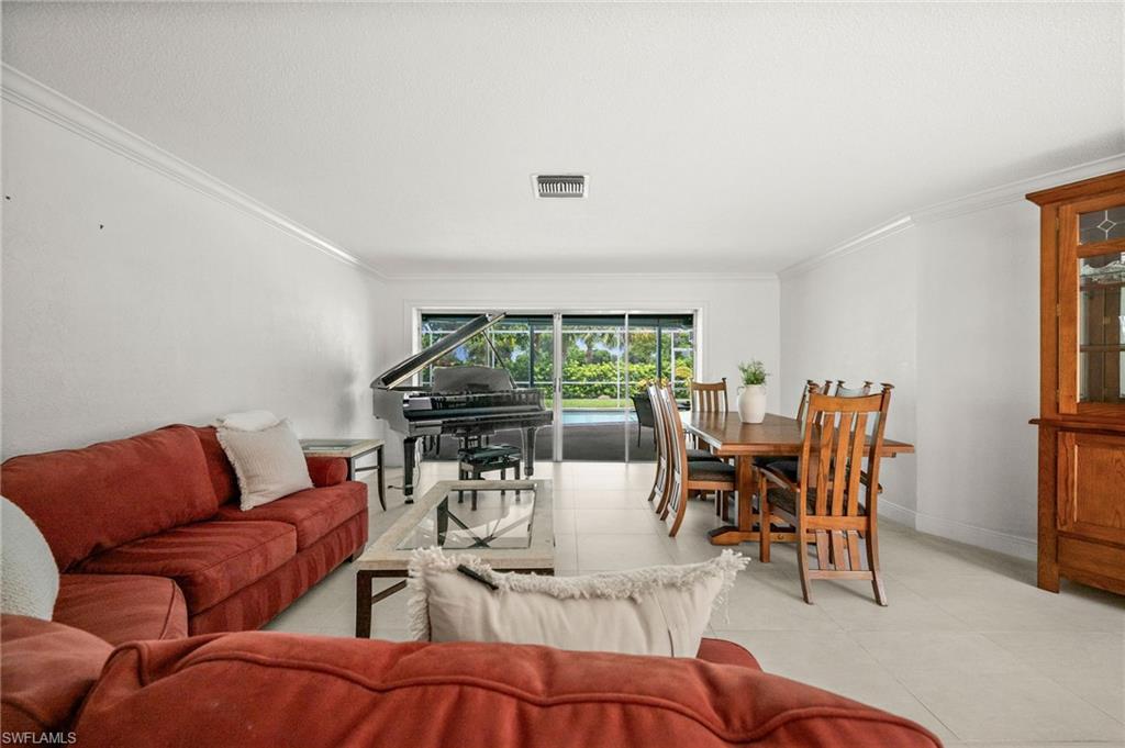 421 Palm River Blvd Property Photo 14