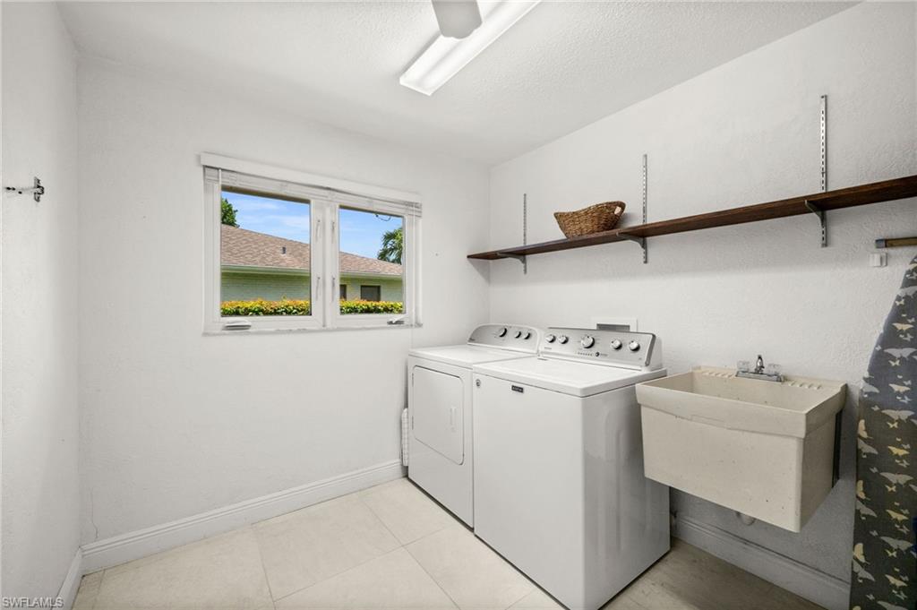 421 Palm River Blvd Property Photo 25