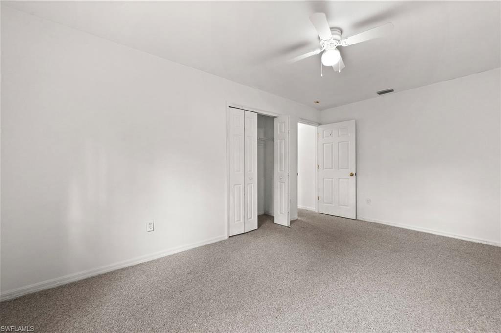 2440 31st Ave Ne Property Photo 17