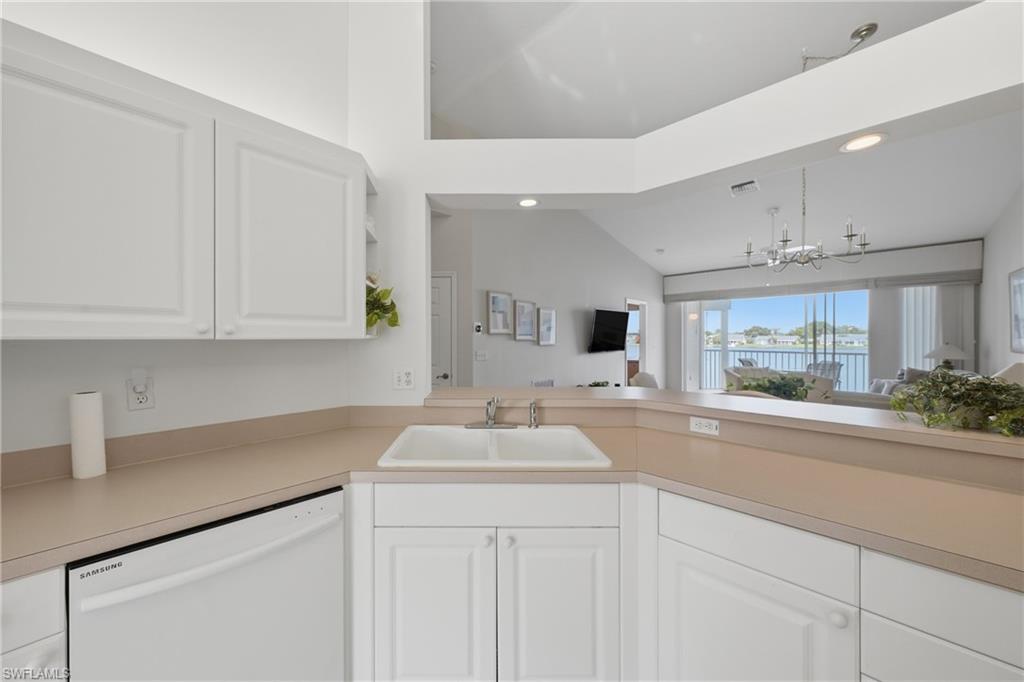 3320 Crown Pointe Blvd 201 Property Photo 17