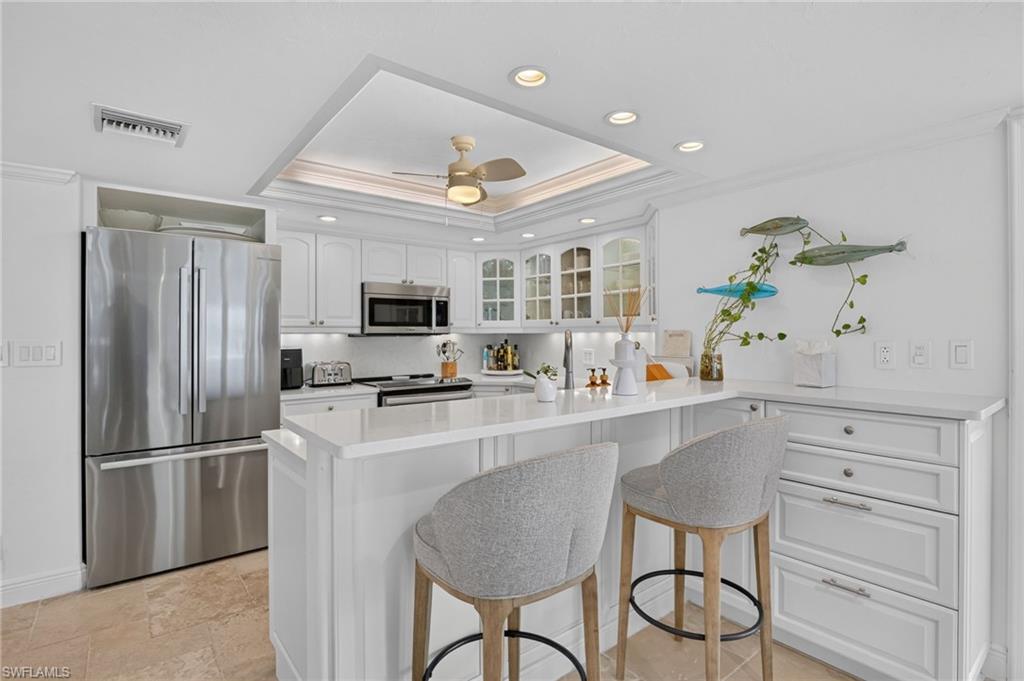 4451 Gulf Shore Blvd N 1604 Property Photo 5