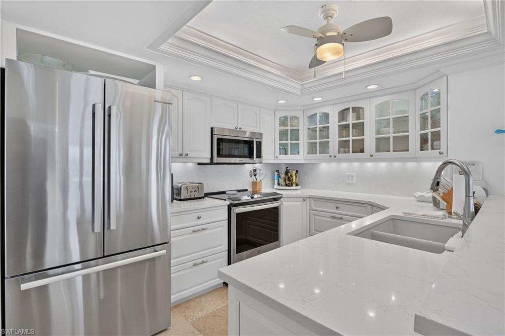 4451 Gulf Shore Blvd N 1604 Property Photo 6