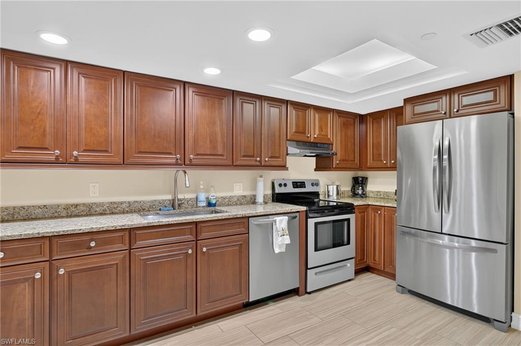 4451 Gulf Shore Blvd N 1604 Property Photo 43