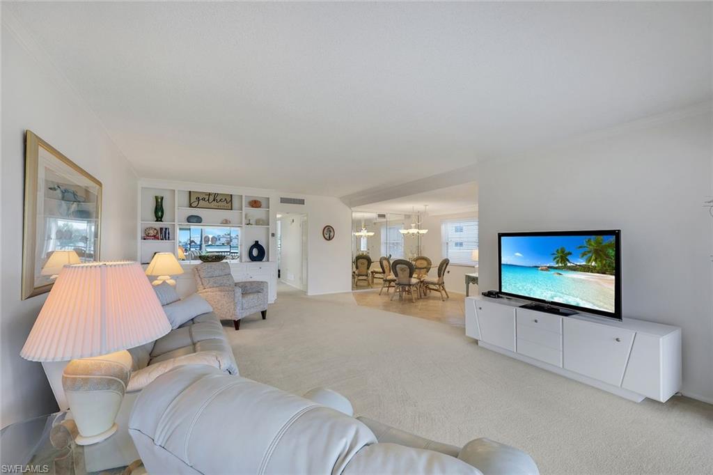 3400 Gulf Shore Blvd N B4 Property Photo 7
