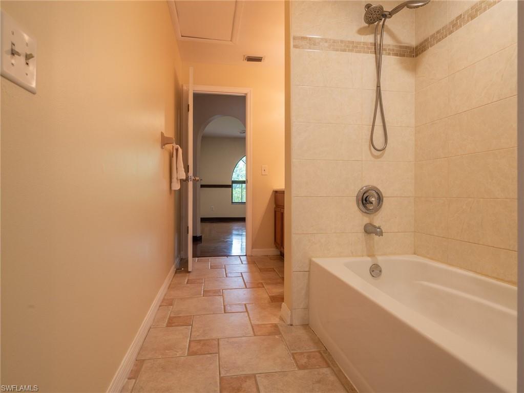 18414 Tulip Rd Property Photo 27