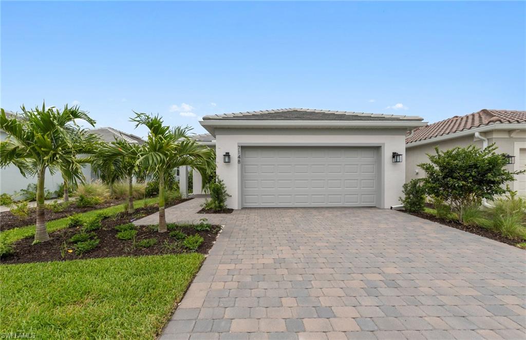 7148 Chapel Creek Ln Property Photo 1