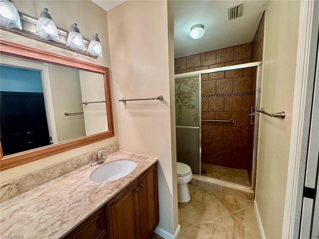 4524 Andover Way I-204 Property Photo 12