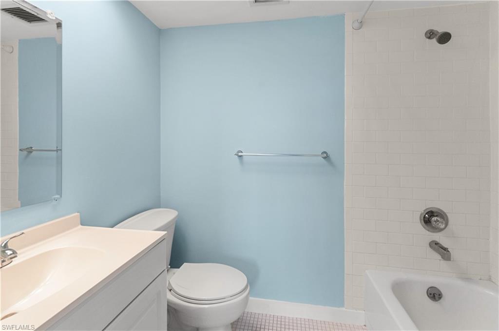 13 High Point Cir N 209 Property Photo 16