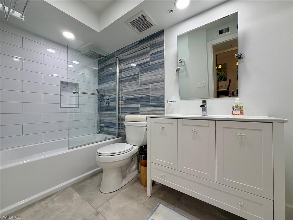 28940 Bermuda Pointe Cir 102 Property Photo 20