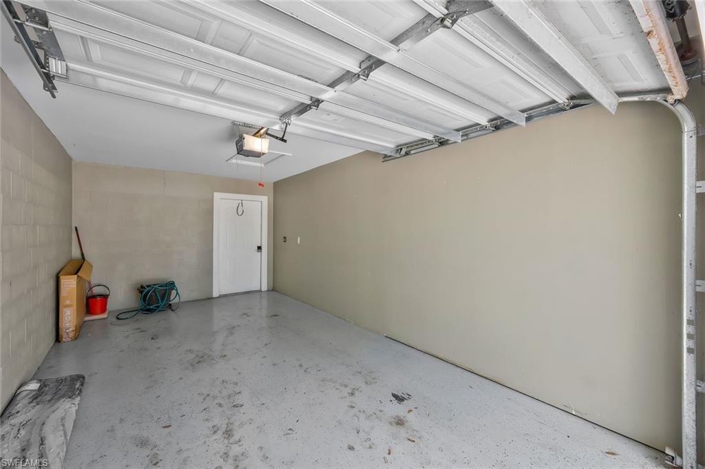 1340 Charleston Square Dr 101 Property Photo 20