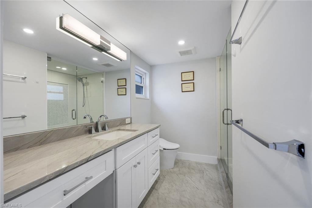 3400 Gulf Shore Blvd N B2 Property Photo 14