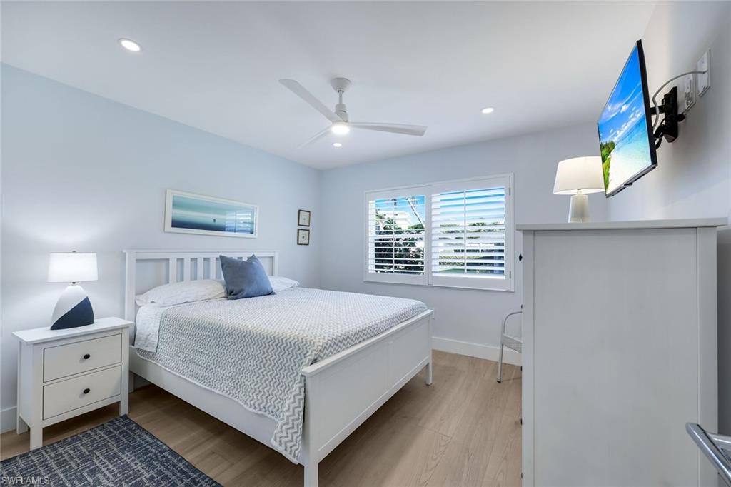 3400 Gulf Shore Blvd N B2 Property Photo 15