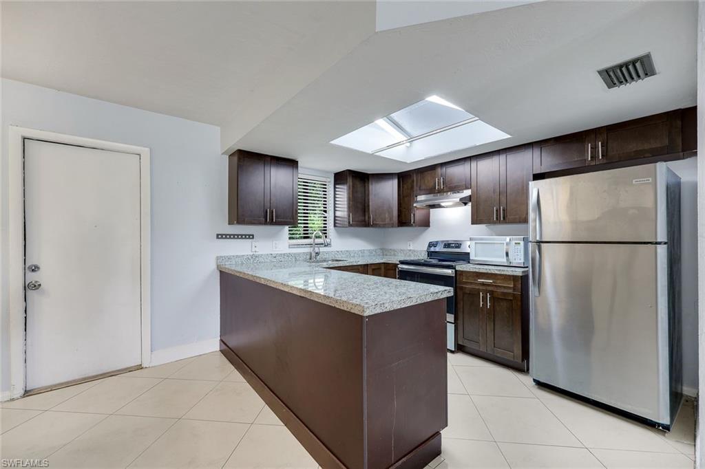 1400 Green Valley Cir 1002 Property Photo 4