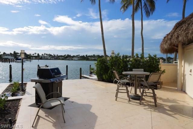 2850 Gulf Shore Blvd N 102 Property Photo 23