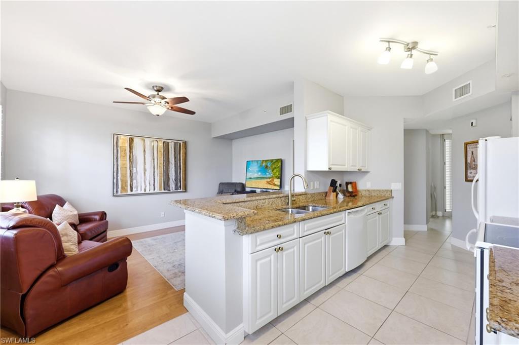300 L Ambiance Cir 102 Property Photo 11