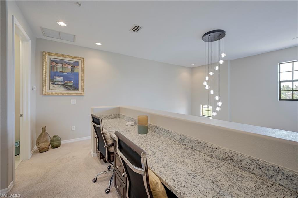 11711 Izarra Way 6107 Property Photo 12