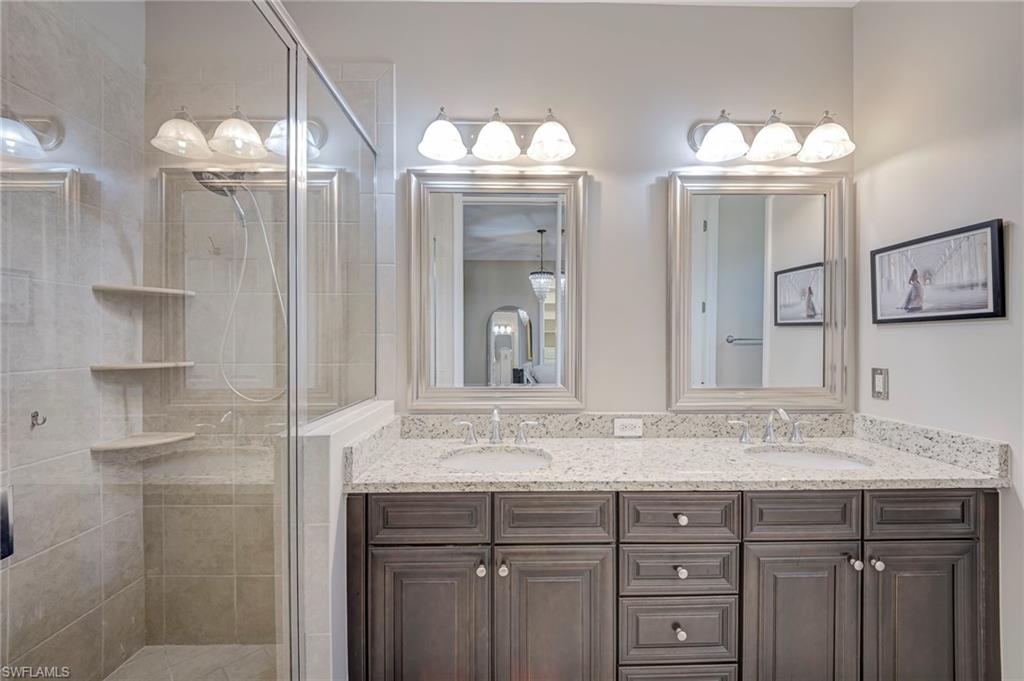 11711 Izarra Way 6107 Property Photo 16