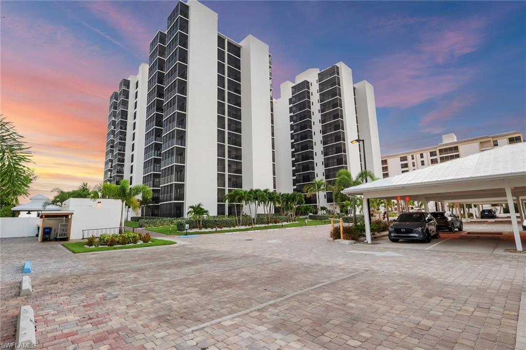 6612 Estero Blvd 301 Property Photo 1