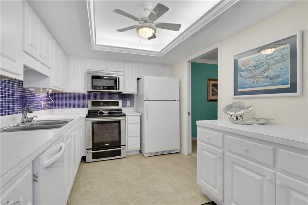 6612 Estero Blvd 301 Property Photo 7