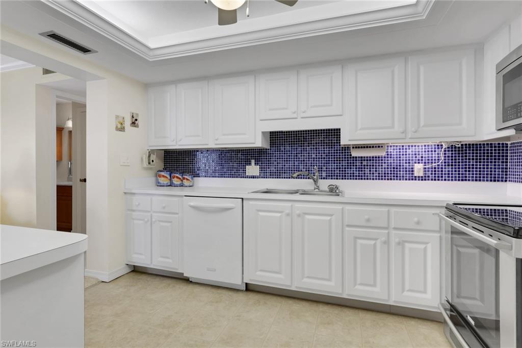 6612 Estero Blvd 301 Property Photo 9