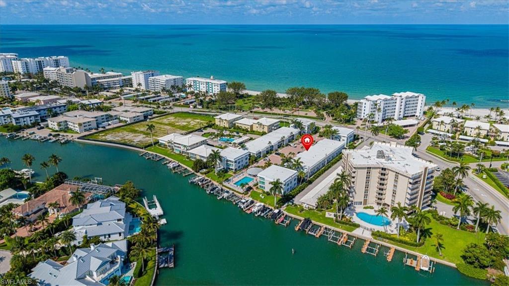 2100 Gulf Shore BLVD N 111 Property Photo 1