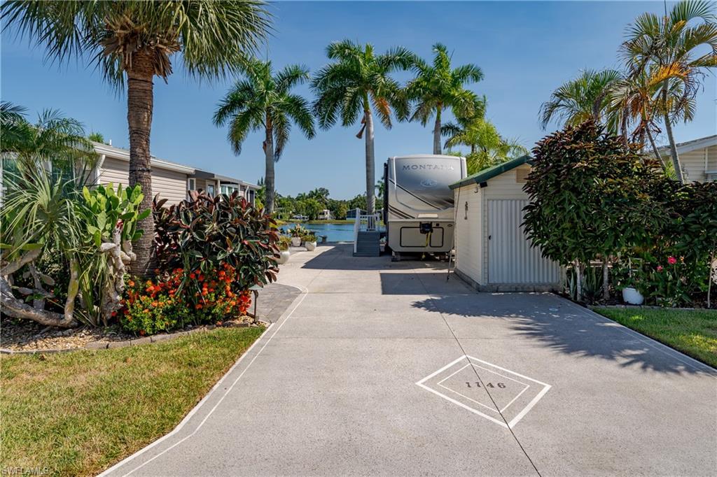 1146 Silver Lakes Blvd Property Photo 4
