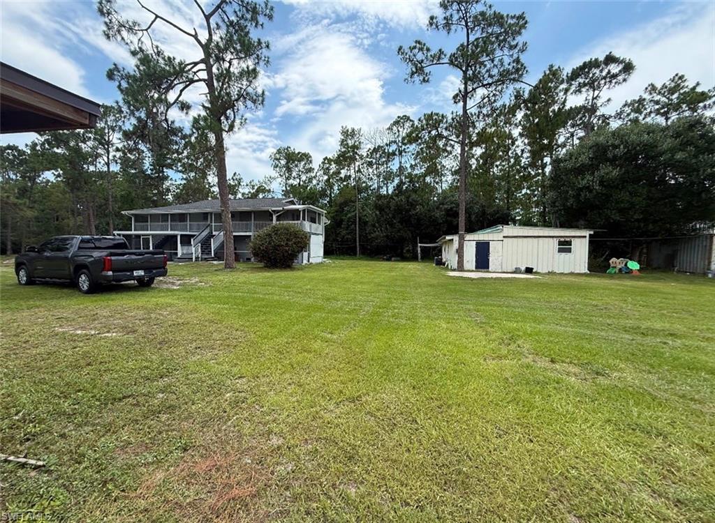 985 Honeybee Dr Property Photo 32