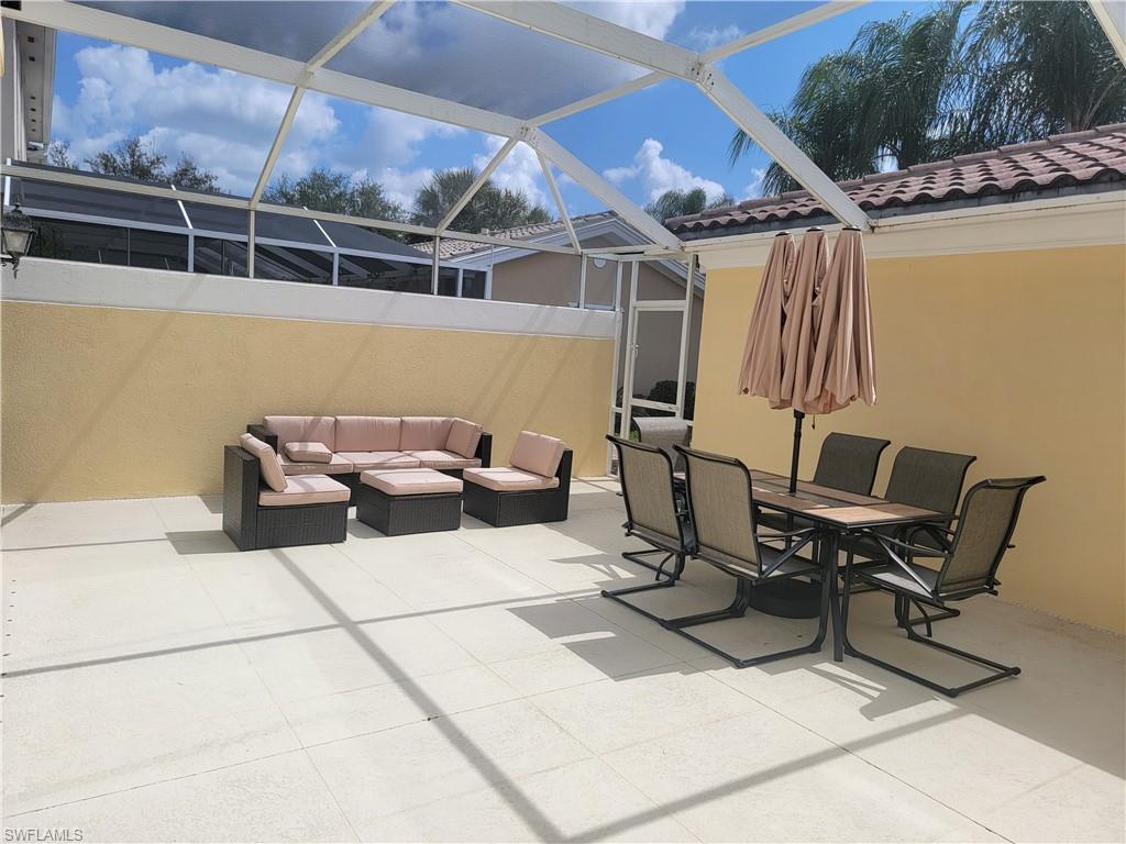 28209 Jeneva Way Property Photo 3