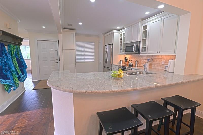 7778 Emerald Cir 204 Property Photo 7