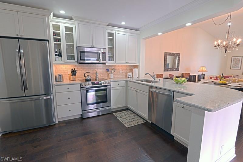 7778 Emerald Cir 204 Property Photo 8
