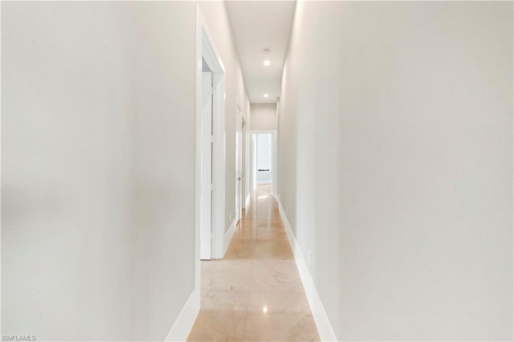 1361 Golden Gate Blvd W Property Photo 34