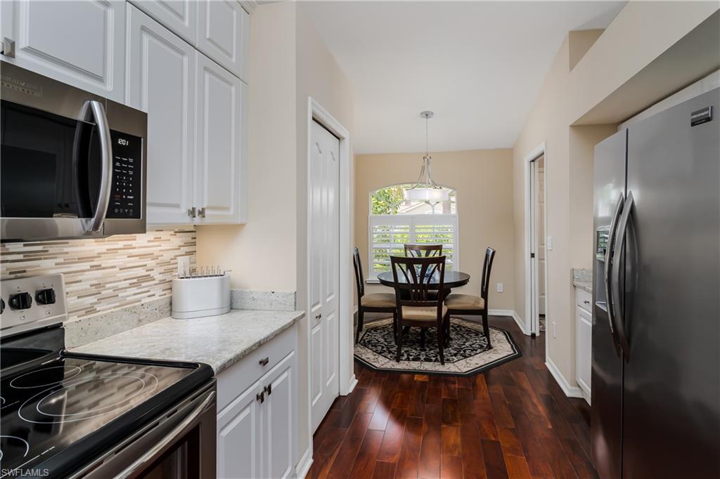 6658 Castlelawn Pl 9 Property Photo 10