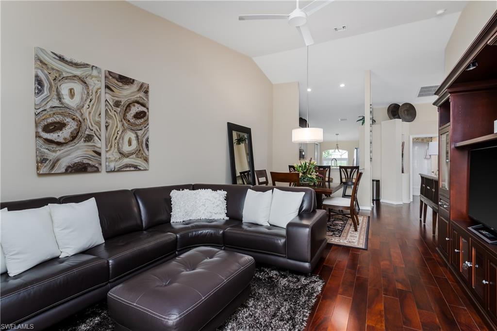 6658 Castlelawn Pl 9 Property Photo 15