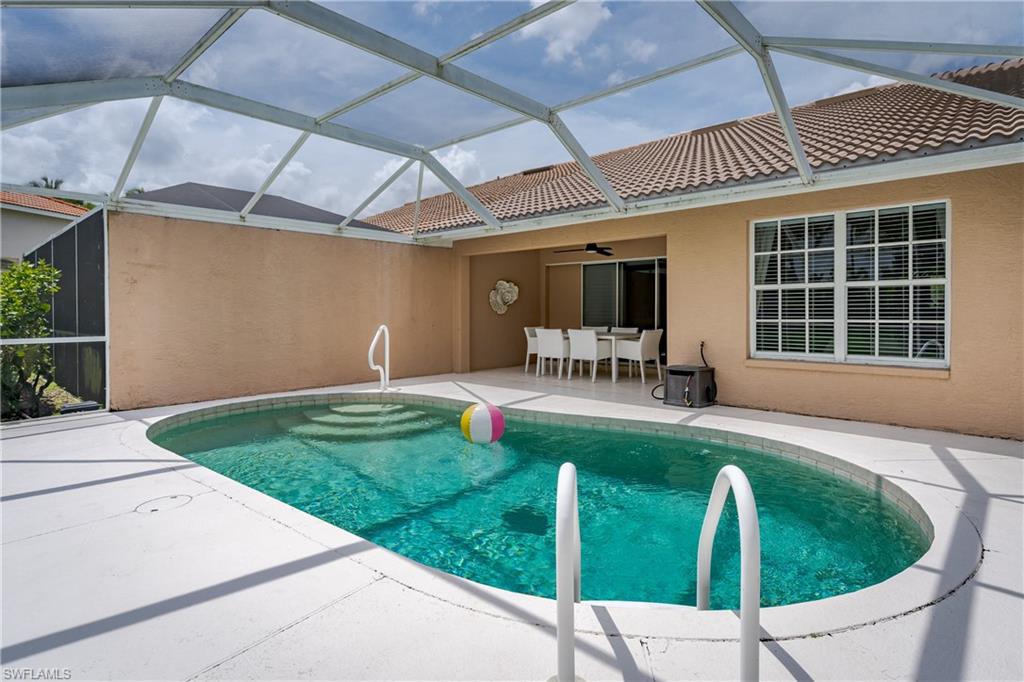 6658 Castlelawn Pl 9 Property Photo 28