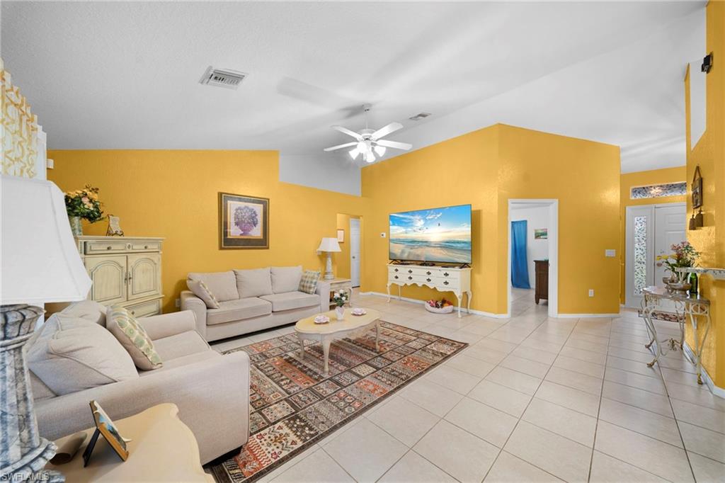 423 Windermere Dr Property Photo 4