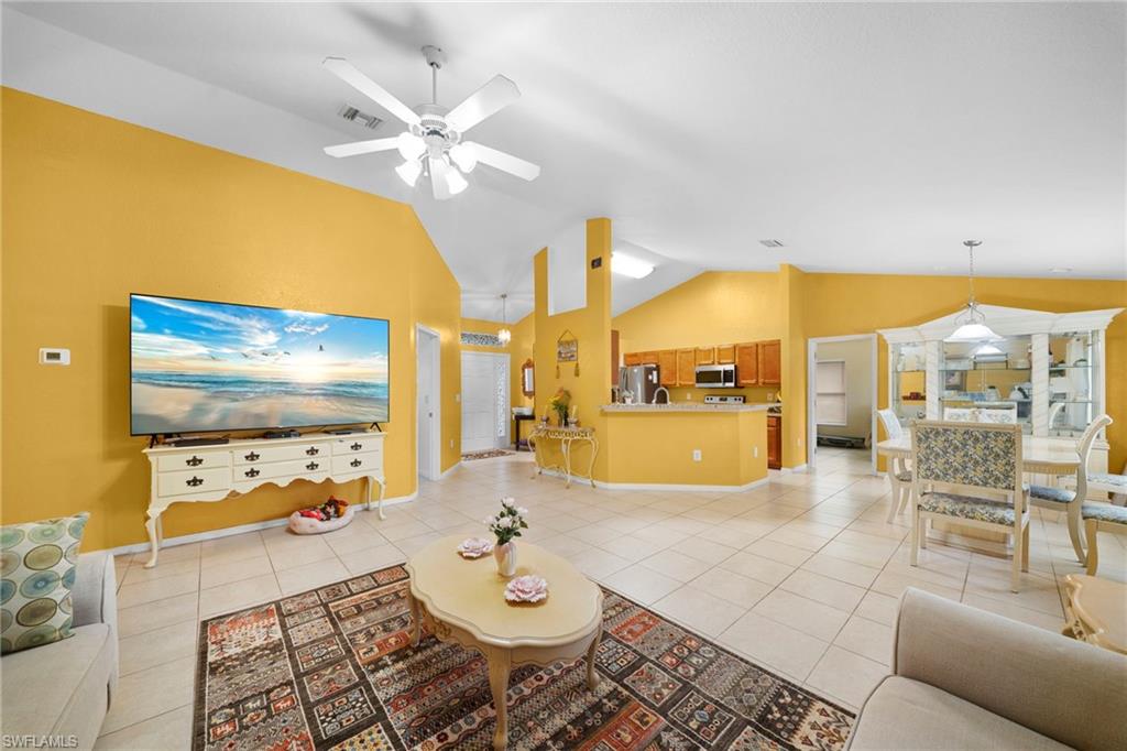 423 Windermere Dr Property Photo 5