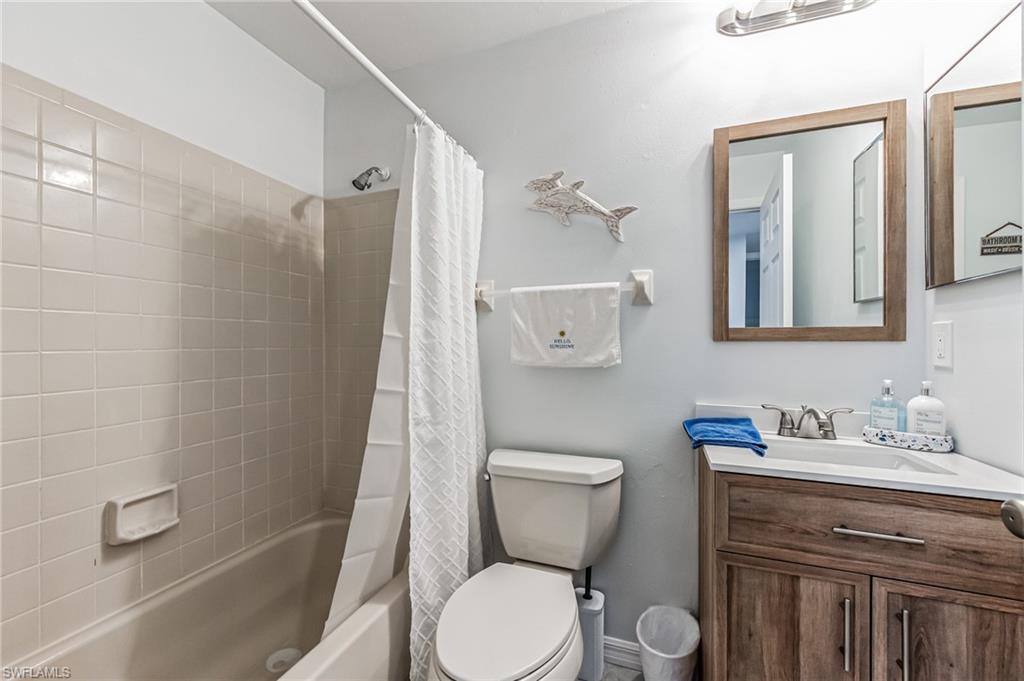 8081 Woods Cir 10 Property Photo 6