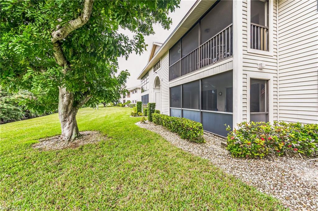 8081 Woods Cir 10 Property Photo 17