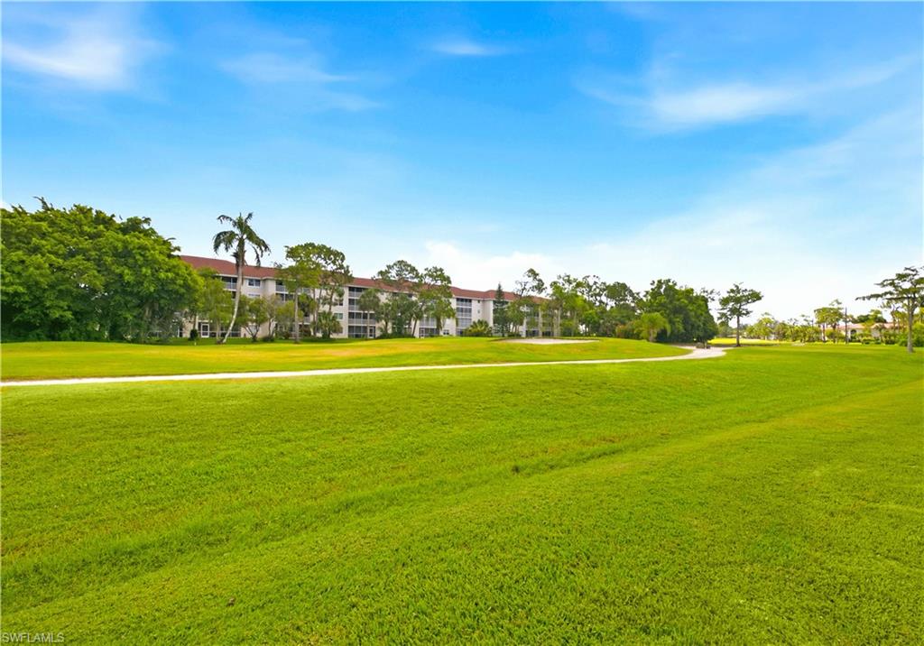 1083 Forest Lakes Dr 209 Property Photo 2