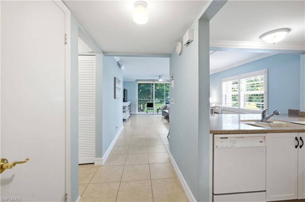 1083 Forest Lakes Dr 209 Property Photo 5