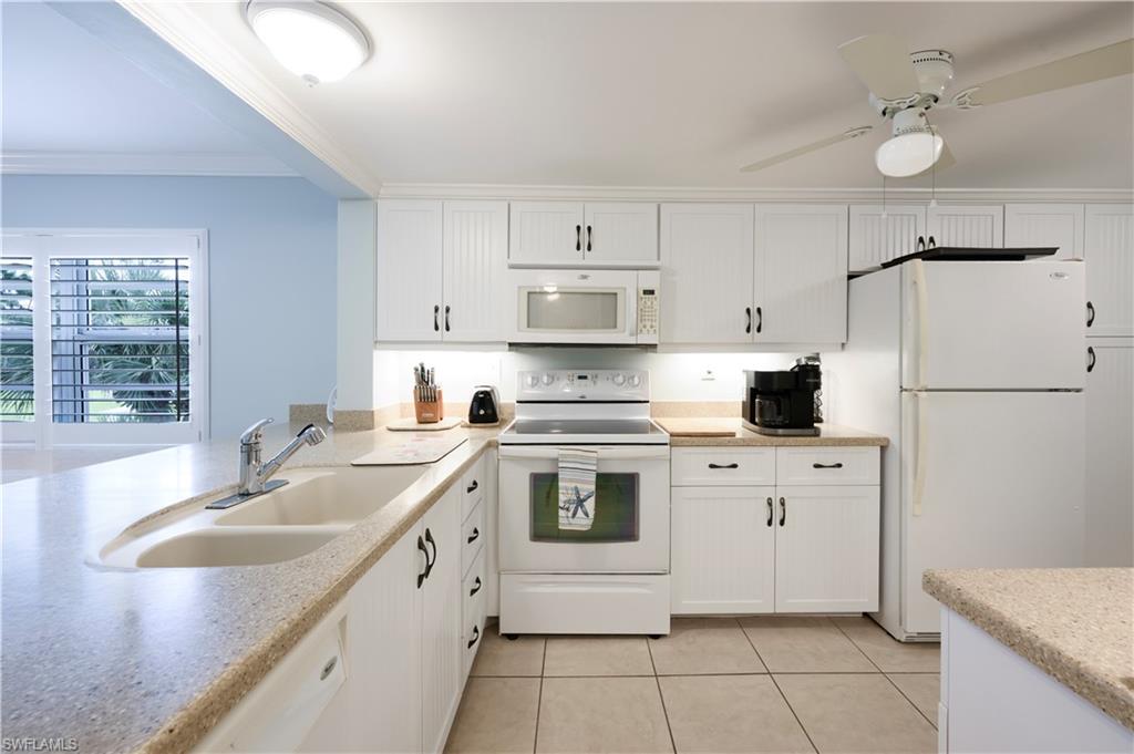 1083 Forest Lakes Dr 209 Property Photo 13